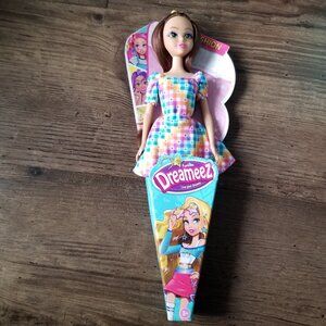 Dreameez Fashion Doll